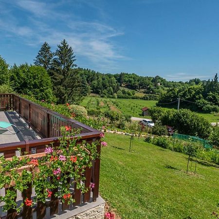 Holiday Home Mare Near River Karlovac Luaran gambar