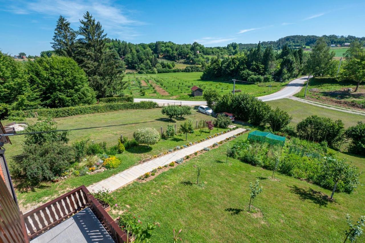 Holiday Home Mare Near River Karlovac Luaran gambar