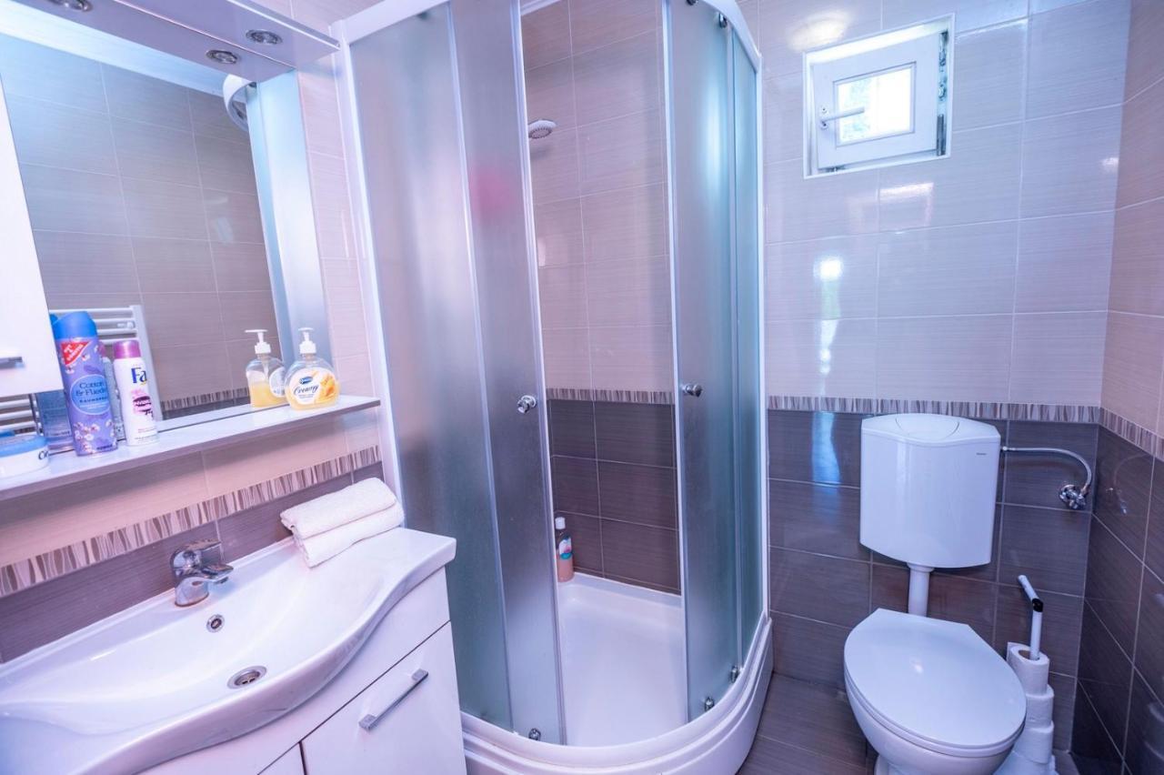 Holiday Home Mare Near River Karlovac Luaran gambar