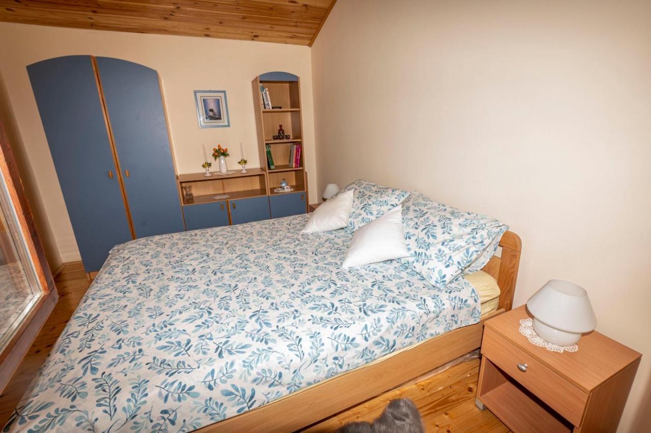 Holiday Home Mare Near River Karlovac Luaran gambar